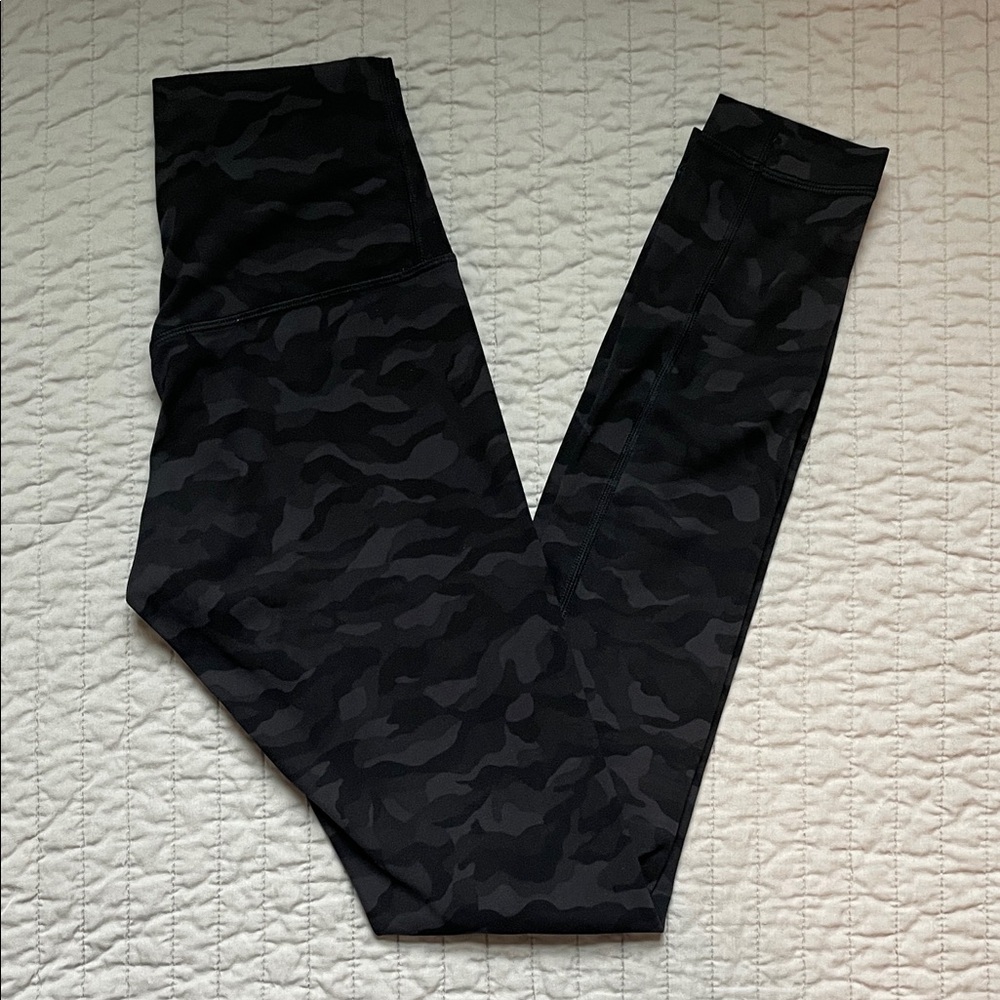 Lululemon Align Pants - Black Camo Size 2
